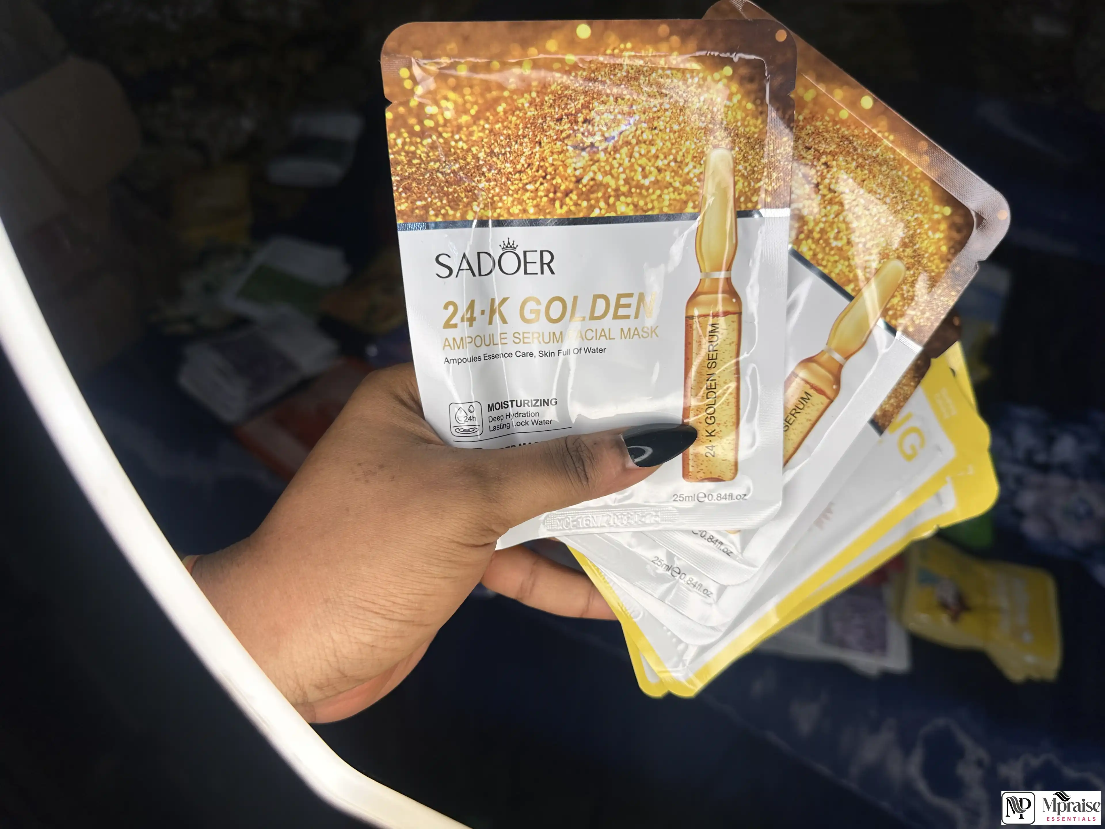 Moisturizing and hydrating face sheet