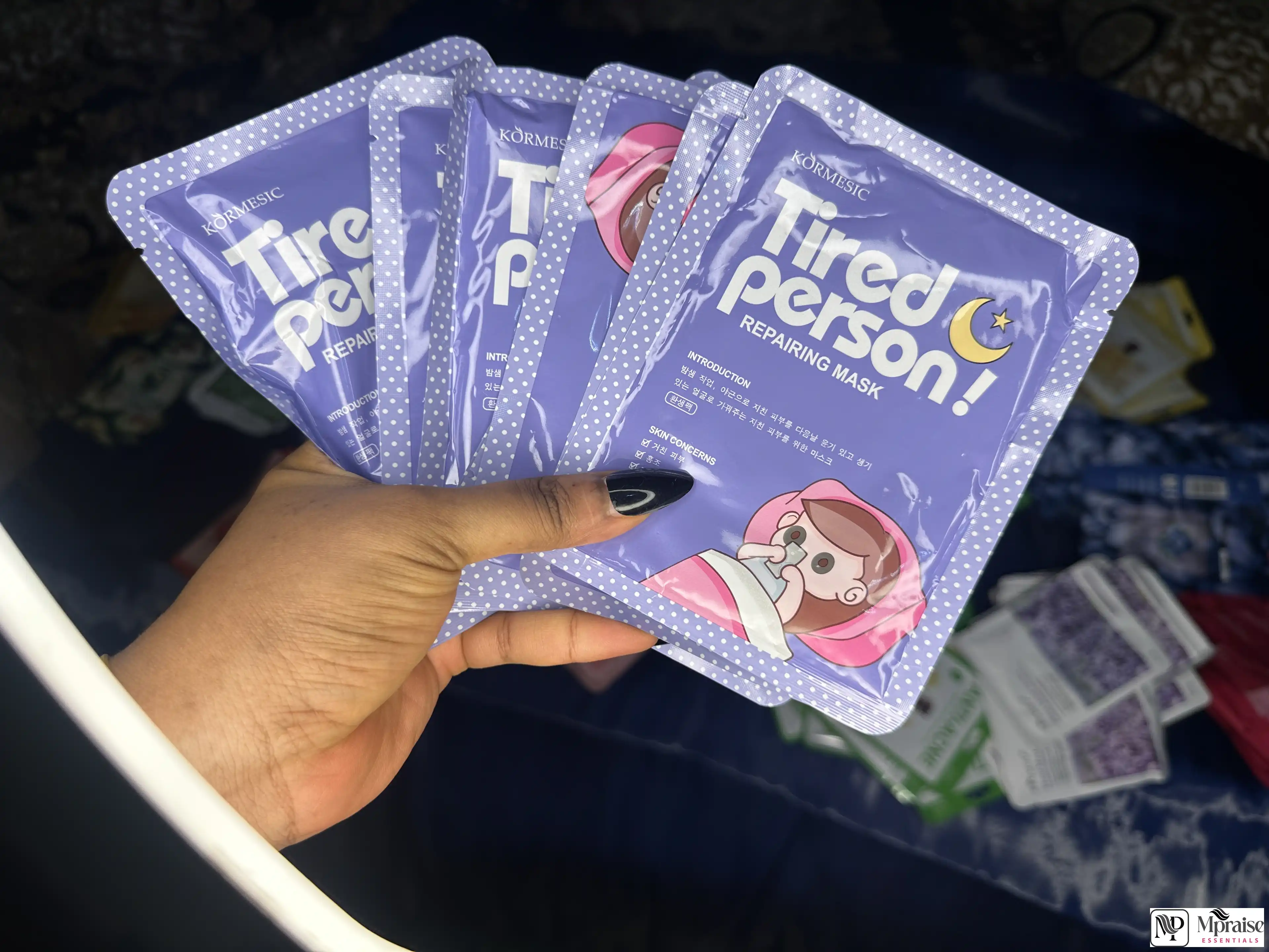 Moisturizing and hydrating face sheet