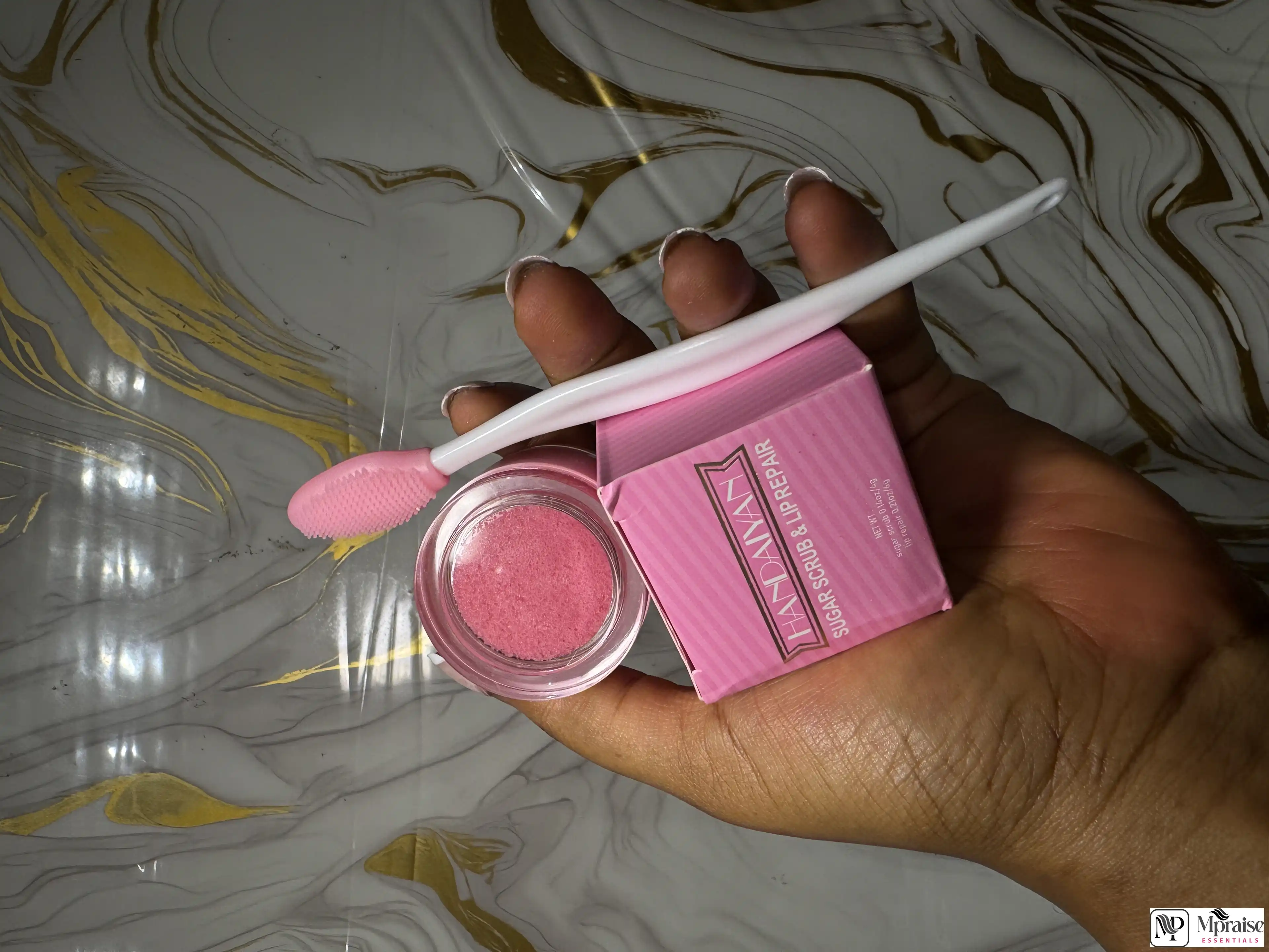 2in1 Sugar lip scrub and repair balm