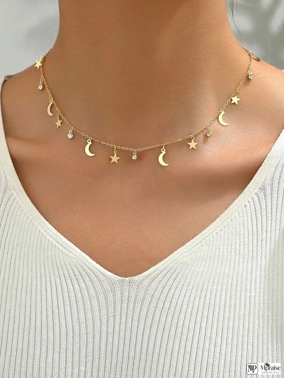 2in1 hand and necklace