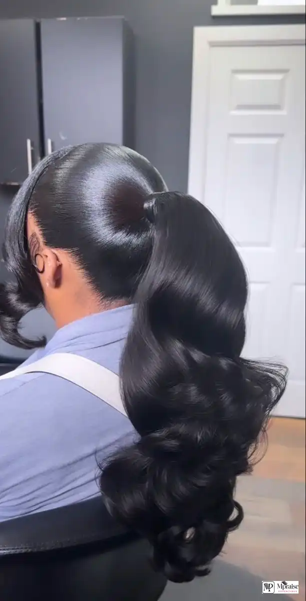 Bouncy ponytail bundles