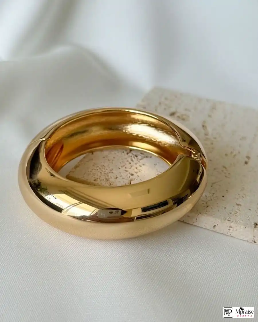 Oval shaped Chunky bangles