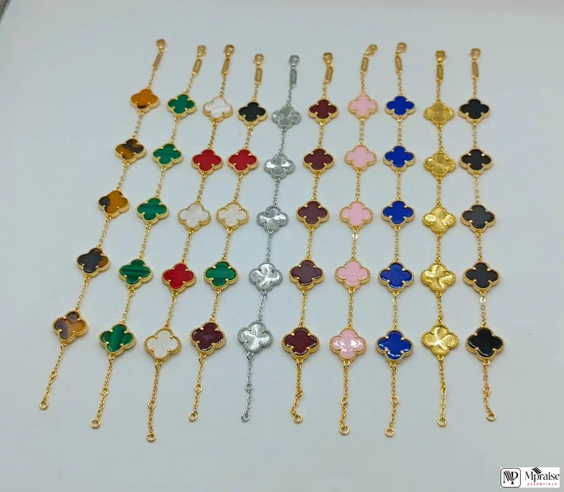 Luxury Van Cleef Clover Bracelet